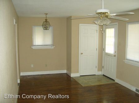 Building Photo - 9576 Pagewood Ave