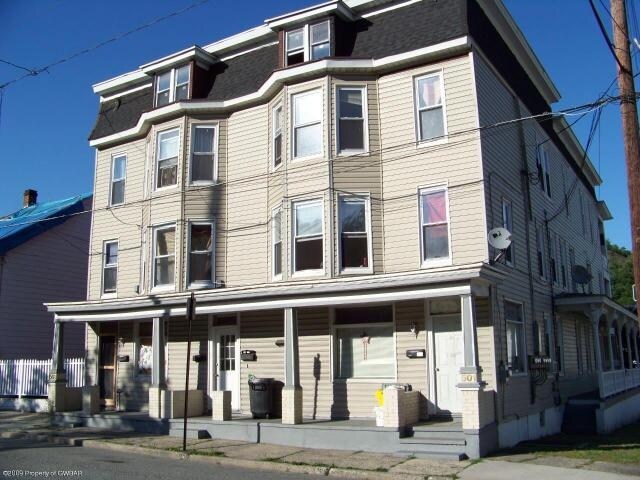 Foto del edificio - 501 N Railroad St