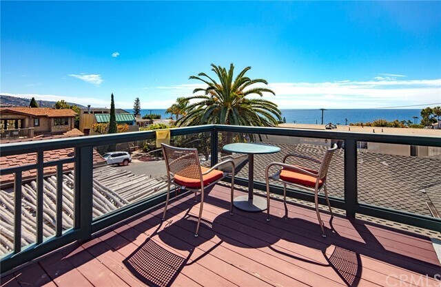 Foto del edificio - 264 Fairview St