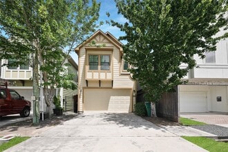 Building Photo - 6602 Eureka St