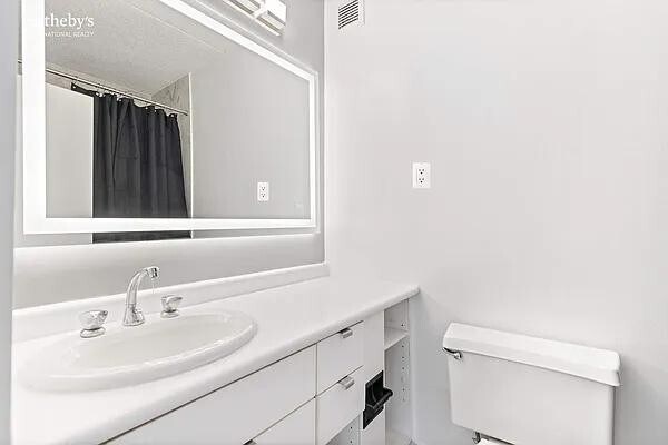 Building Photo - 280 Rector Pl