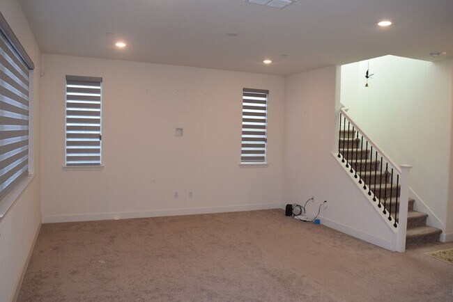 Foto del edificio - 3278 Sidney Way