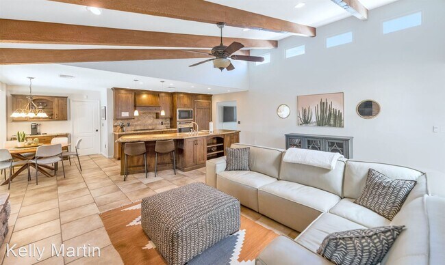 Building Photo - 4 br, 2.5 bath House - 1891 E. Lodge Dr