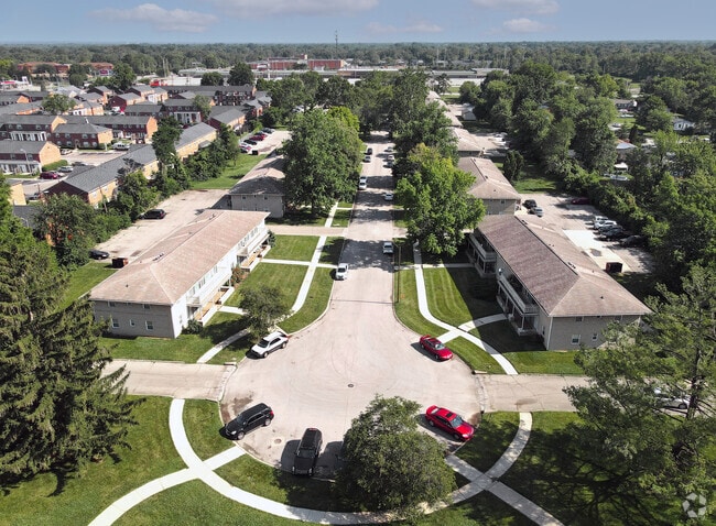 Aerial Overview of Surrounding Atlanta Community - Park Forest Apartments