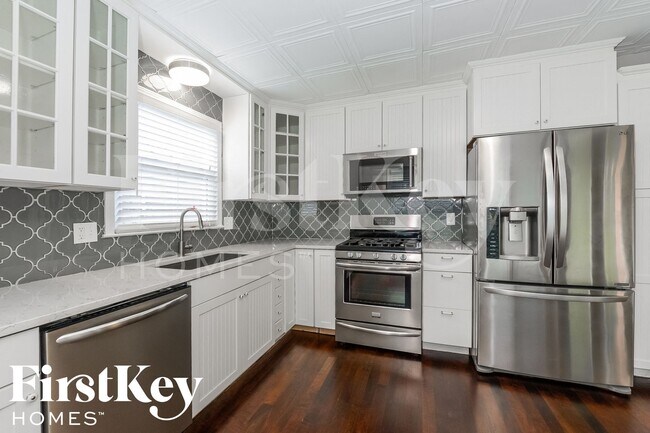 Foto del edificio - 1333 SW 21st St