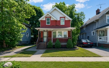 Building Photo - 3549 E 105th St