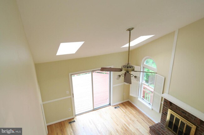 Foto del edificio - 10295 Dunn Meadow Rd