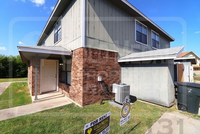 Building Photo - 503 Longhorn Cir