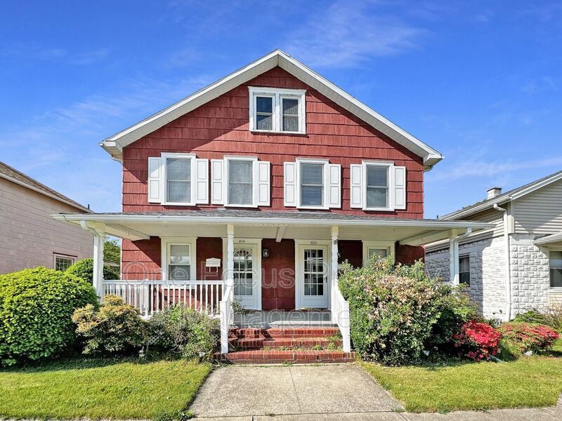 Primary Photo - 629 Jordan Ave