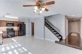 Building Photo - 3220 Weber Ct