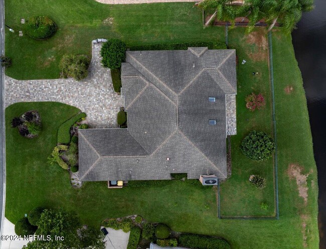 Foto del edificio - 3749 Planters Creek Cir E