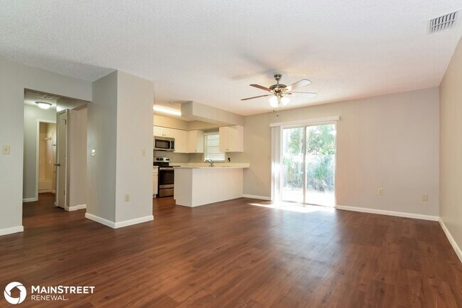 Building Photo - 5420 SOUTHGROVE PL, LAKELAND, FL 33812