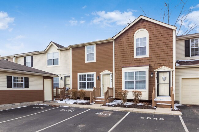 Foto del edificio - 5041 Stoneybrook Blvd