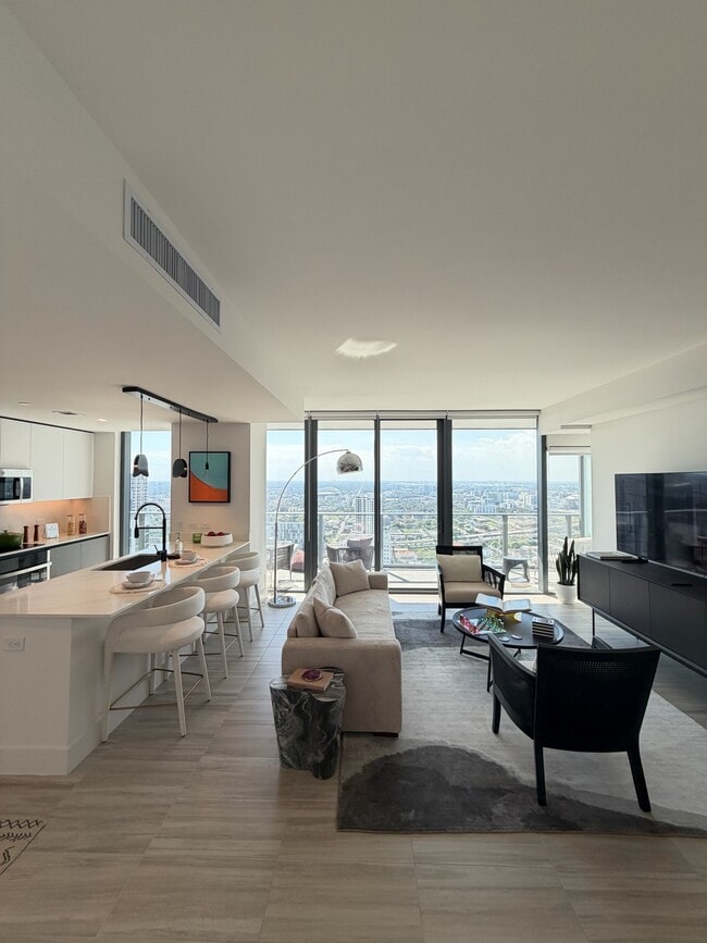 Foto del edificio - 501 N Miami Ave