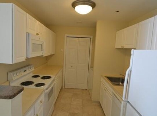 *Las imágenes son muestras representativas de la unidad anunciada. En algunos casos, las unidades reales que visita... - 80 Peterborough St