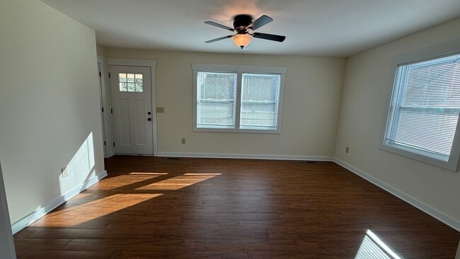 Foto del edificio - Enjoy the Calm of Country Living without Feeling too Far Away – Bishop, GA