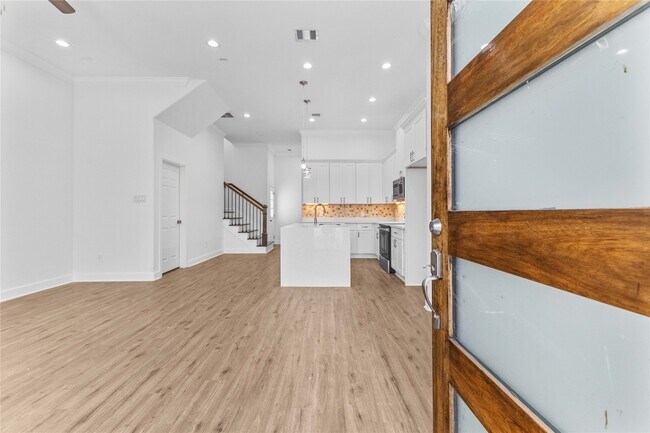 Foto del edificio - 7805 Farnsworth St