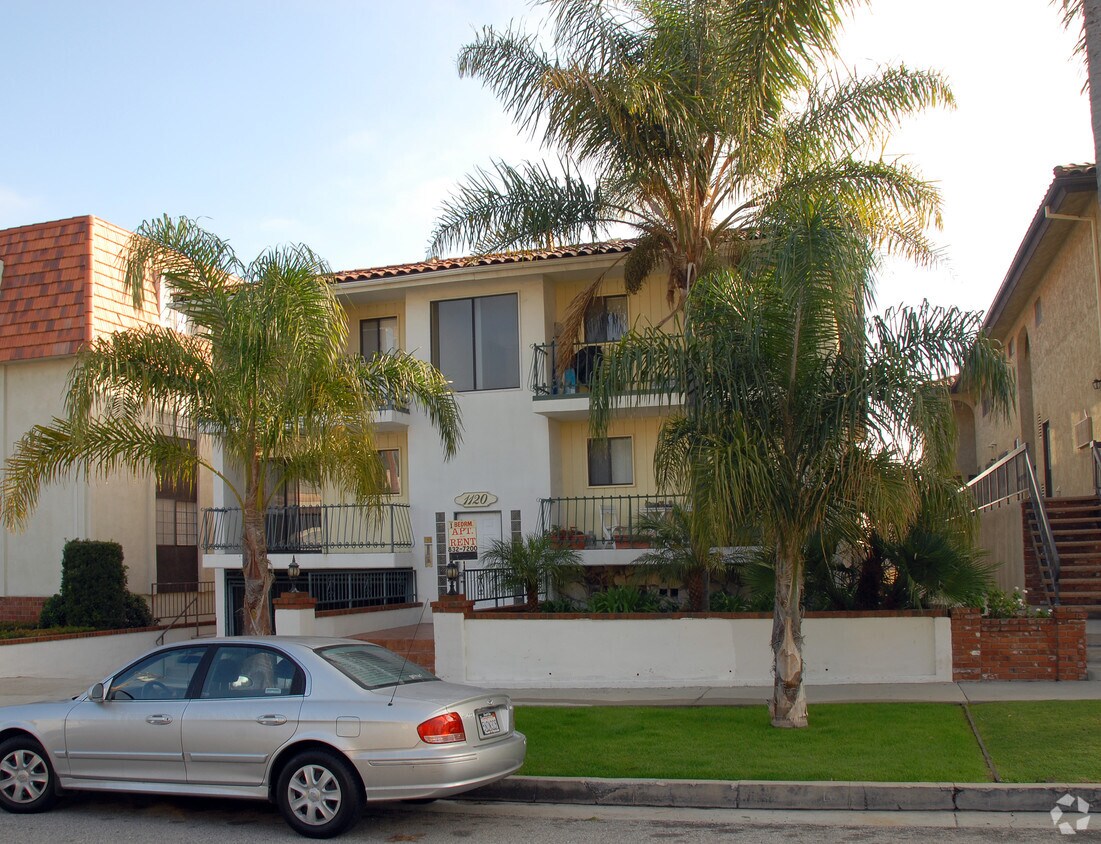 Foto principal - 1120 S Leland St