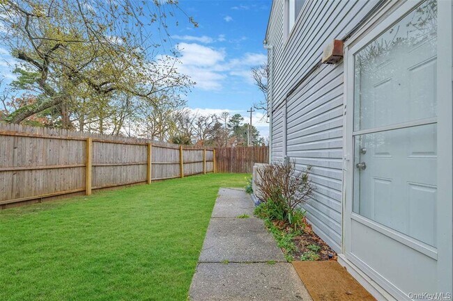 Foto del edificio - 4 Hudson Ave