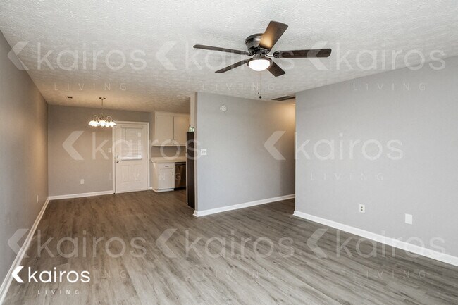 Foto del edificio - 208 Deer Pkwy