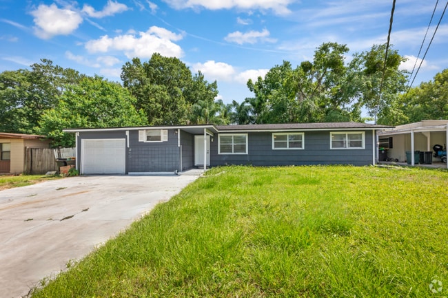 Building Photo - 6750 Snow White Dr
