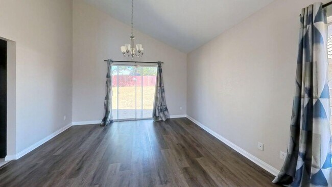 Foto del edificio - 12658 Heartleaf St