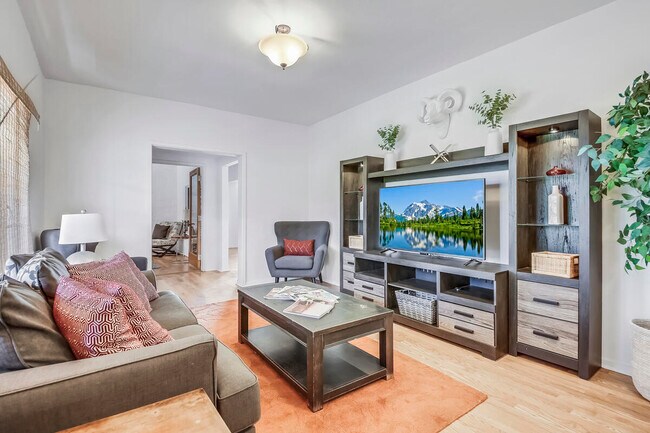 Building Photo - 51650 Avenida Bermudas