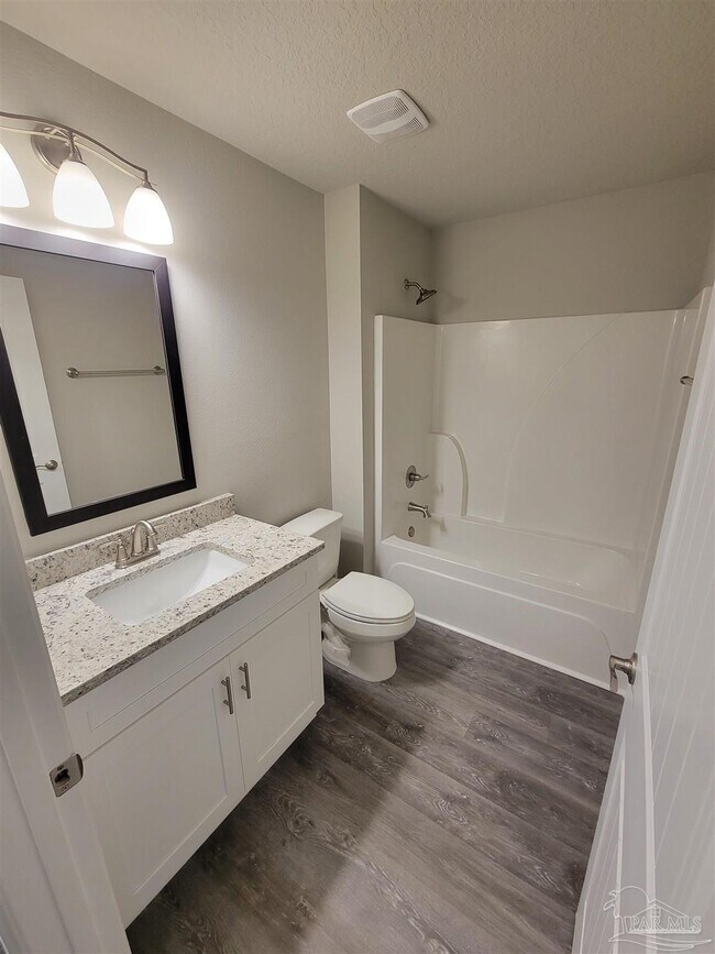 Foto del edificio - 4471 Watkins St