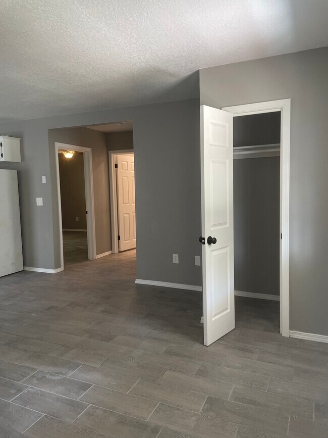 Newly remodeled both bedrooms - 7069 S Threshold Pt