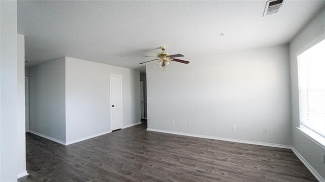 Building Photo - 403 E R Ellis Ave