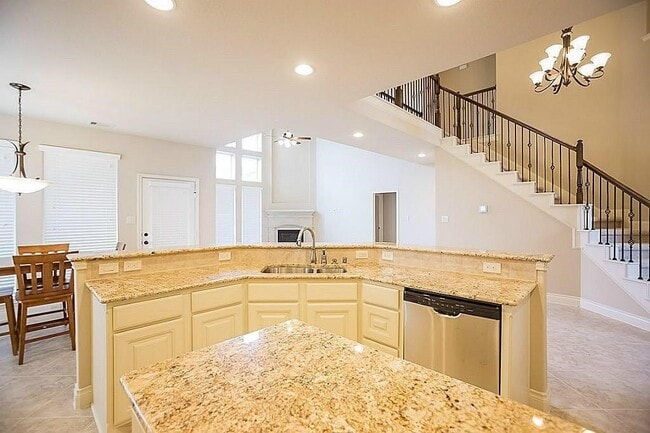 Building Photo - 6730 Sotoria Ln