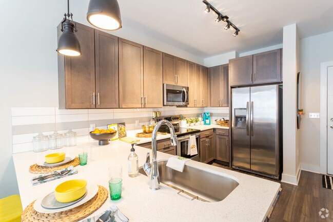 1HAB,1BA - The Collective NoDa