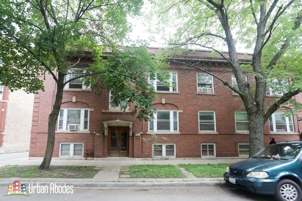 Primary Photo - 1408 W Rosemont Ave