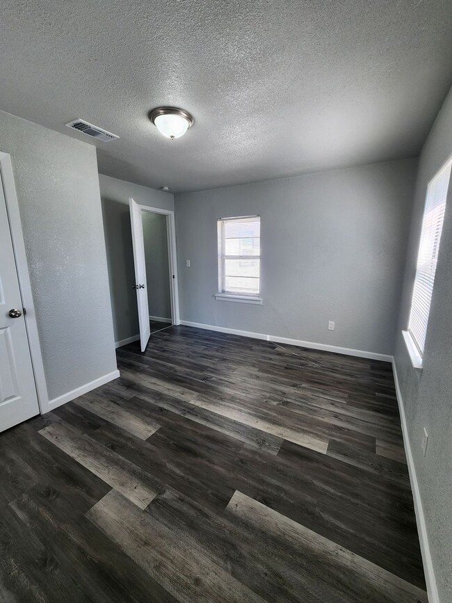 Building Photo - Charming Remodeled Home in Copperas Cove