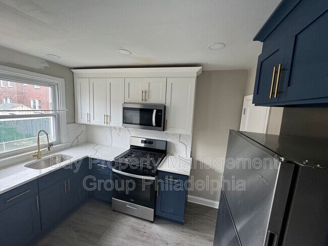 Foto del edificio - 2609 Eddington St