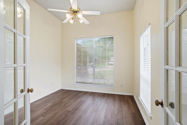 Foto del edificio - 21107 Stoney Haven Dr