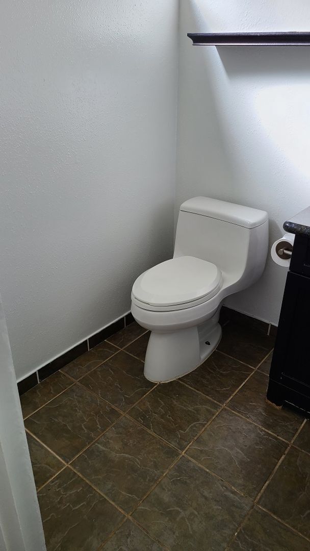 Building Photo - Makakilo Gardens III 3 bedroom 1.5 bathroo...