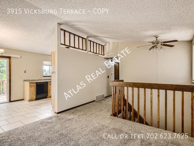 Building Photo - Amazing 3 Bed 2 Bath home Available Now!!!...