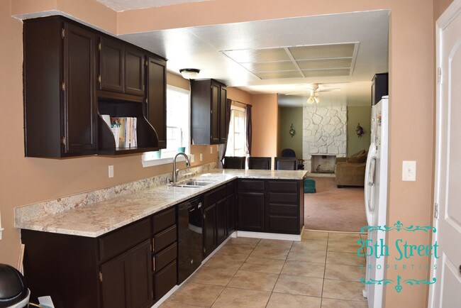 Building Photo - 4606 Pedersen Way