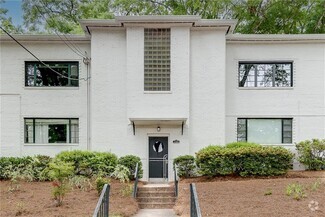 Building Photo - 1360 Briarwood Dr NE