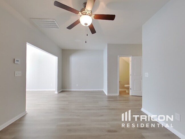 Foto del edificio - 309 Woodfern Ct
