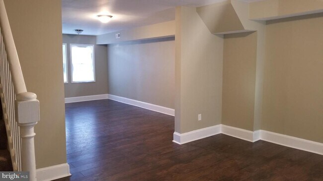 Building Photo - 3316 Ramona Ave