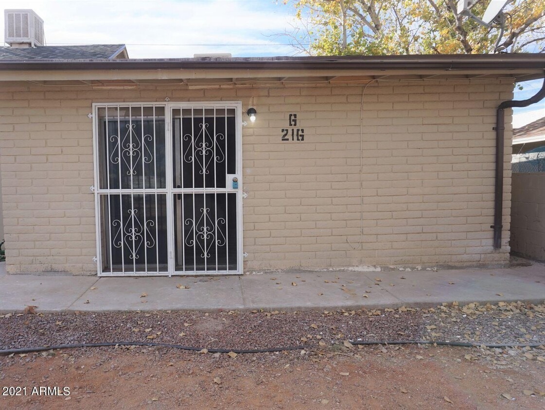 216 N Canyon Dr Unit 6, Sierra Vista, AZ 85635 Room for Rent in Sierra Vista, AZ