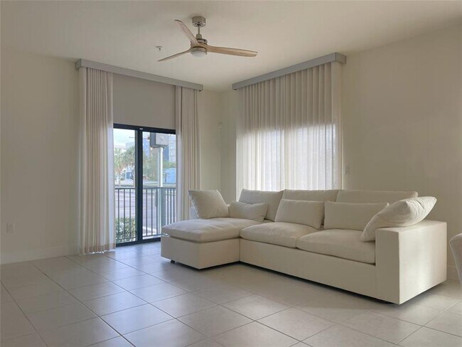 Foto del edificio - 8201 NW 41st St