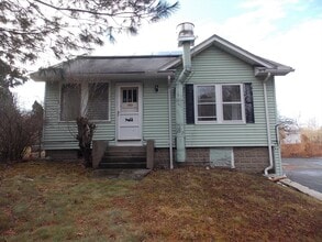 Building Photo - 150 Framingham Rd