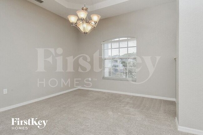 Building Photo - 10611 Carloway Hills Dr