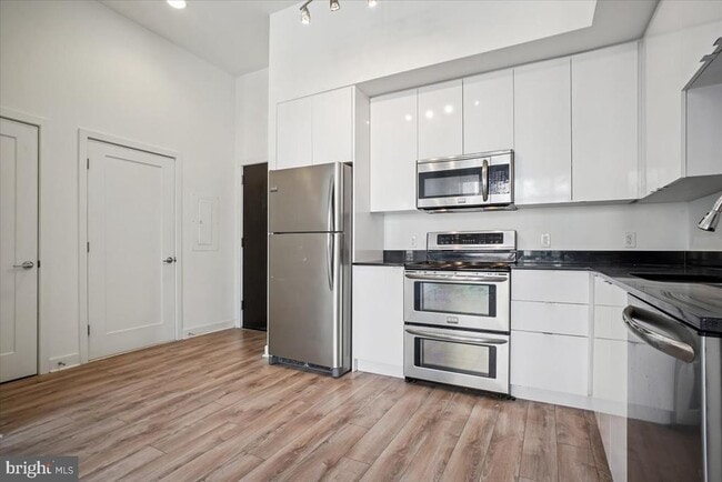 Foto del edificio - 460 New York Ave NW