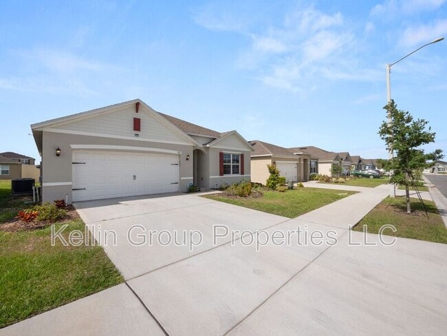 Building Photo - 972 Serchio St