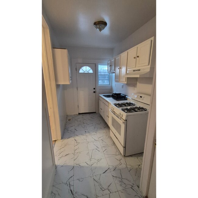 Photo - 4620 Pall Mall Rd House