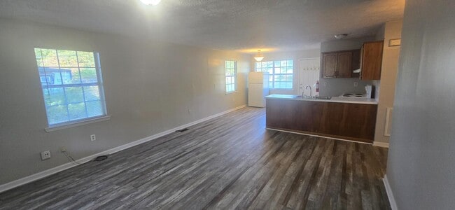 Foto del edificio - 23 Scarbrough Ln